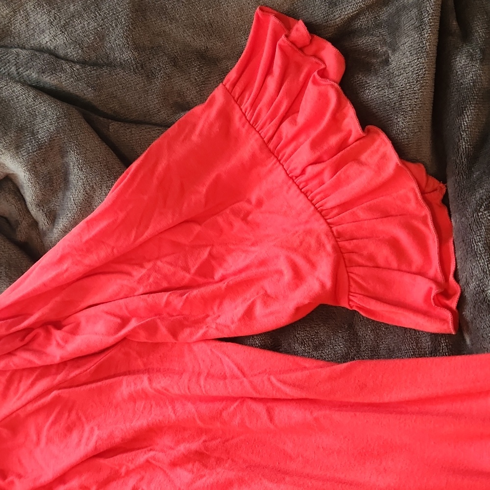 Pink Women's Tunic With Ruffle Sleeves - Picture 2 of 5